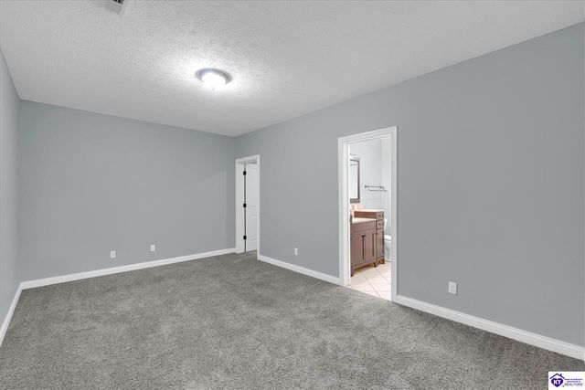 132 W Mandarin Court, Elizabethtown, KY 42701