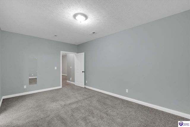 132 W Mandarin Court, Elizabethtown, KY 42701