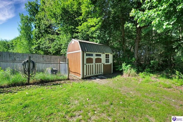 132 W Mandarin Court, Elizabethtown, KY 42701