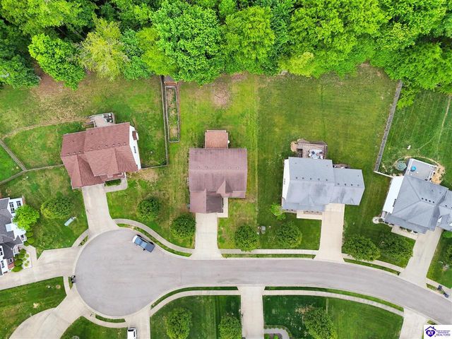 132 W Mandarin Court, Elizabethtown, KY 42701
