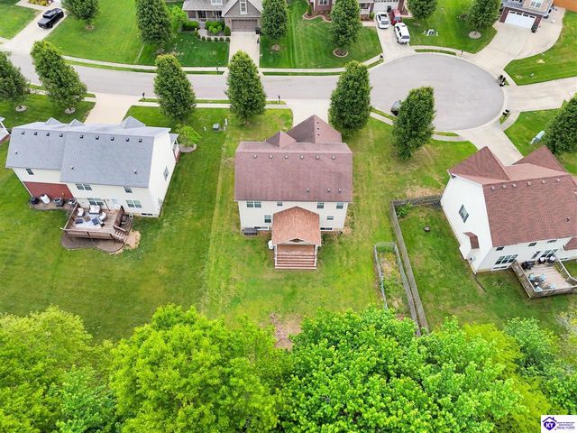 132 W Mandarin Court, Elizabethtown, KY 42701