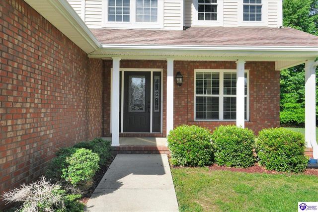 132 W Mandarin Court, Elizabethtown, KY 42701