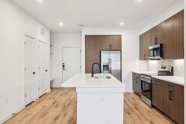 2016 S Ervay Street A2, Dallas, TX 75215