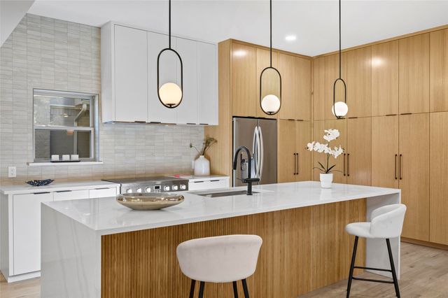 9565 Dartridge Drive, Dallas, TX 75238