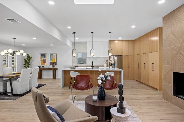 9565 Dartridge Drive, Dallas, TX 75238