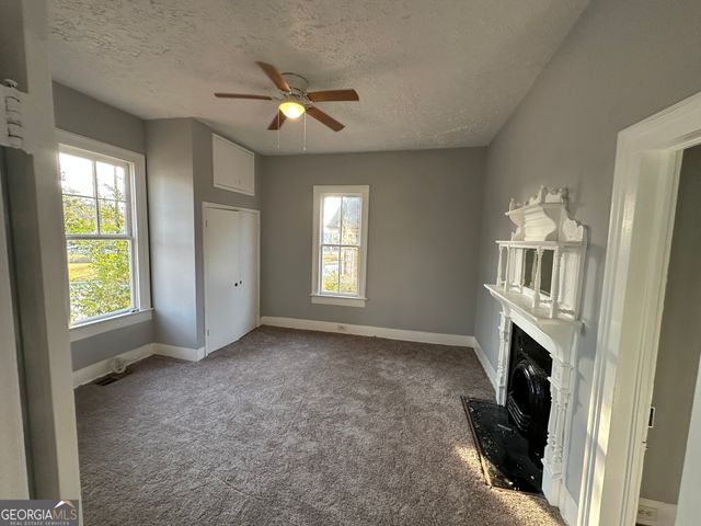 1007 Peek Street NW, Conyers, GA 30012