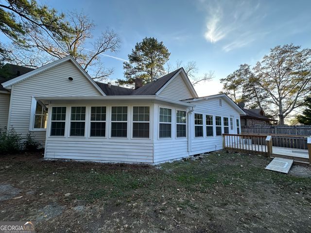 1007 Peek Street NW, Conyers, GA 30012