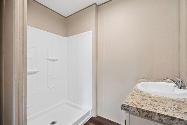 198 C Ray Ward St, Doyle, TN 38559