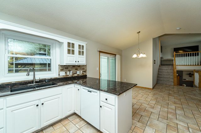 5303 Nicklaus Drive NW, Rochester, MN 55901