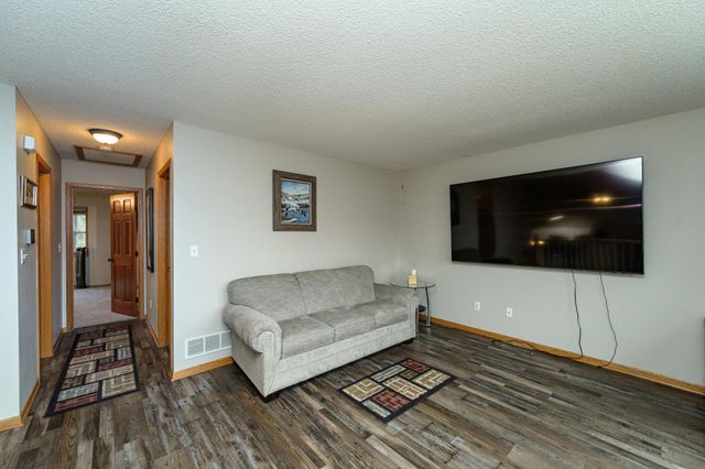 5303 Nicklaus Drive NW, Rochester, MN 55901