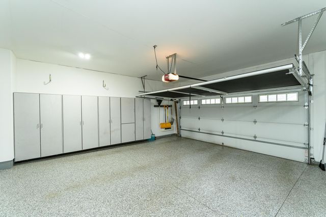 5303 Nicklaus Drive NW, Rochester, MN 55901