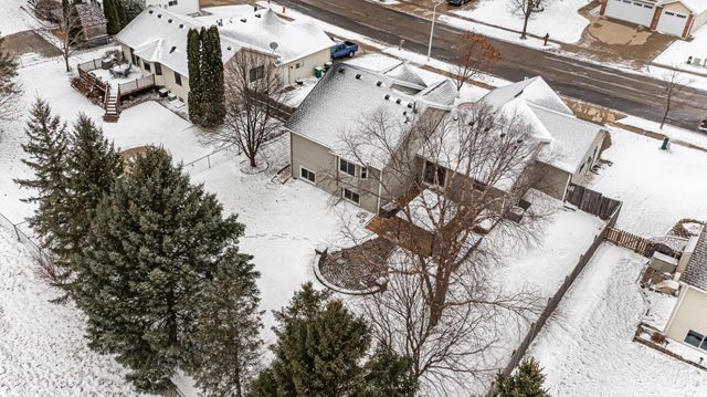 5303 Nicklaus Drive NW, Rochester, MN 55901