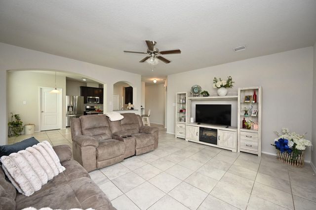 3758 Butterfly Breeze Lane, Richmond, TX 77406