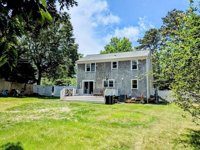 4 Old Colony Way, Yarmouth, MA 02664