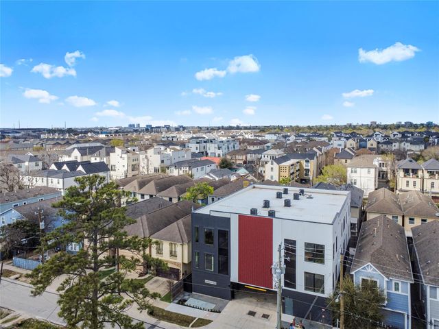 5614 Larkin G, Houston, TX 77007