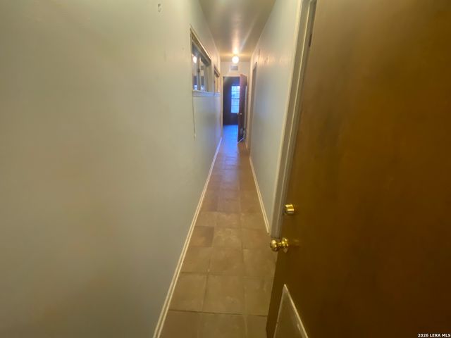 9811 Carolwood Dr, San Antonio, TX 78213