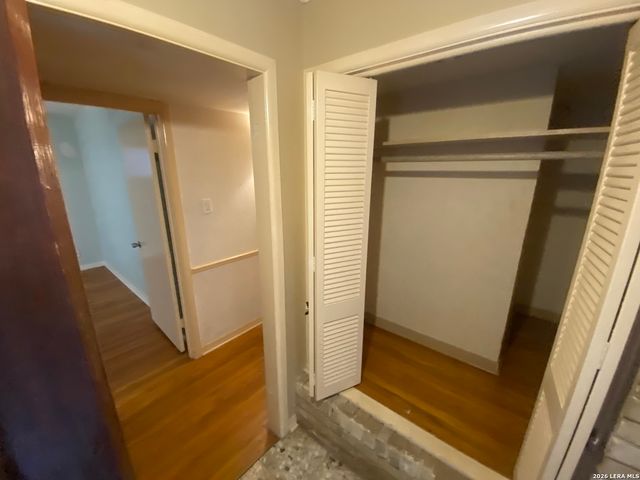 9811 Carolwood Dr, San Antonio, TX 78213