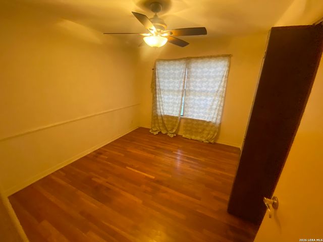 9811 Carolwood Dr, San Antonio, TX 78213