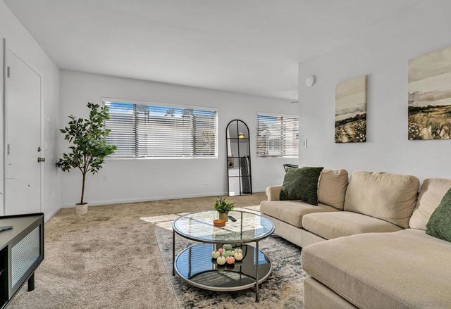 3800 Kendall St 3, San Diego, CA 92109