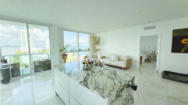 7910 Harbor Island Drive 805, North Bay Village, FL 33141