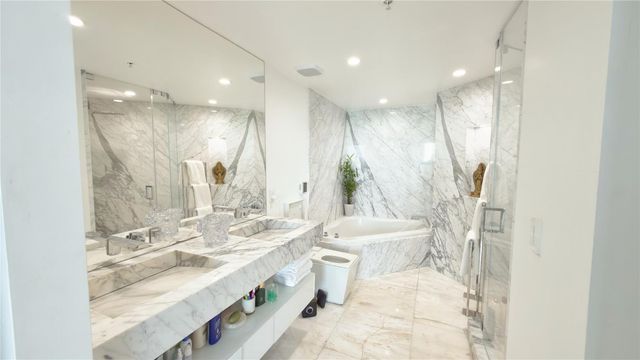 7910 Harbor Island Drive 805, North Bay Village, FL 33141