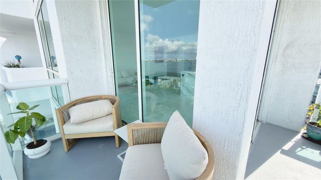 7910 Harbor Island Drive 805, North Bay Village, FL 33141