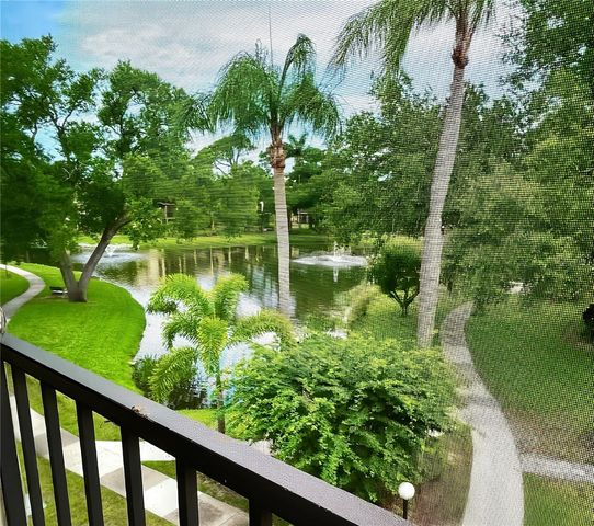 305 30TH AVENUE W A307, Bradenton, FL 34205