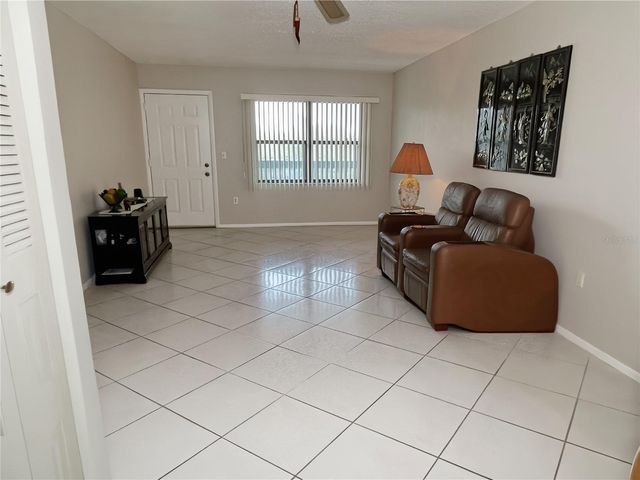 305 30TH AVENUE W A307, Bradenton, FL 34205