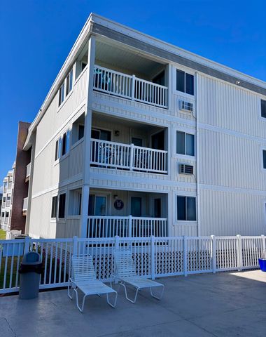 9600 Shore Dr Apt A108, Myrtle Beach, SC 29572