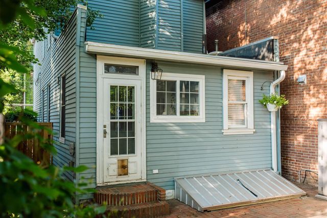 384 E Beck Street, Columbus, OH 43206