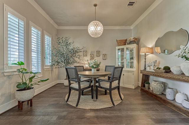101 Mallard Creek Court, Montgomery, TX 77316