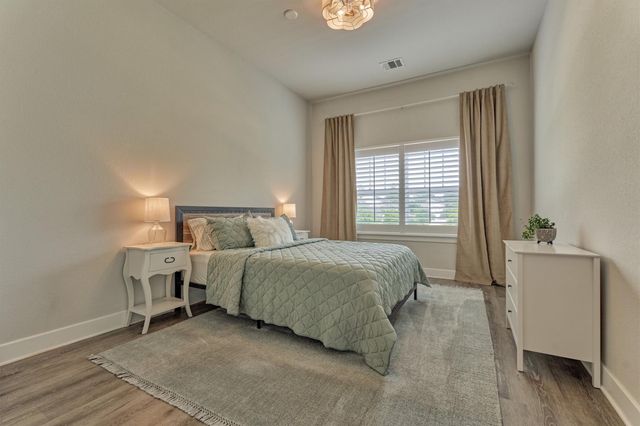 101 Mallard Creek Court, Montgomery, TX 77316