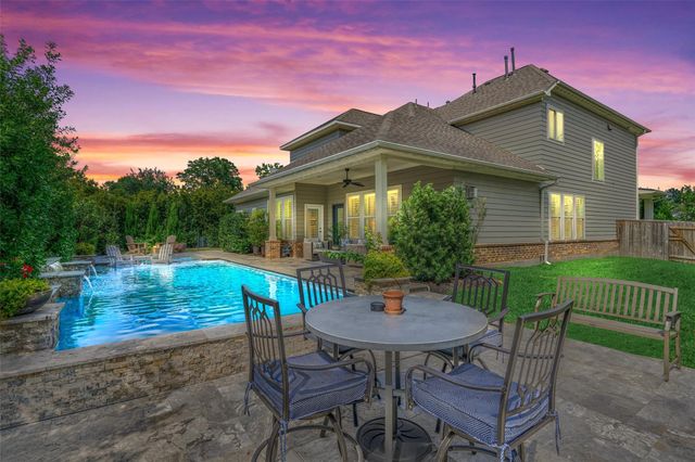 101 Mallard Creek Court, Montgomery, TX 77316