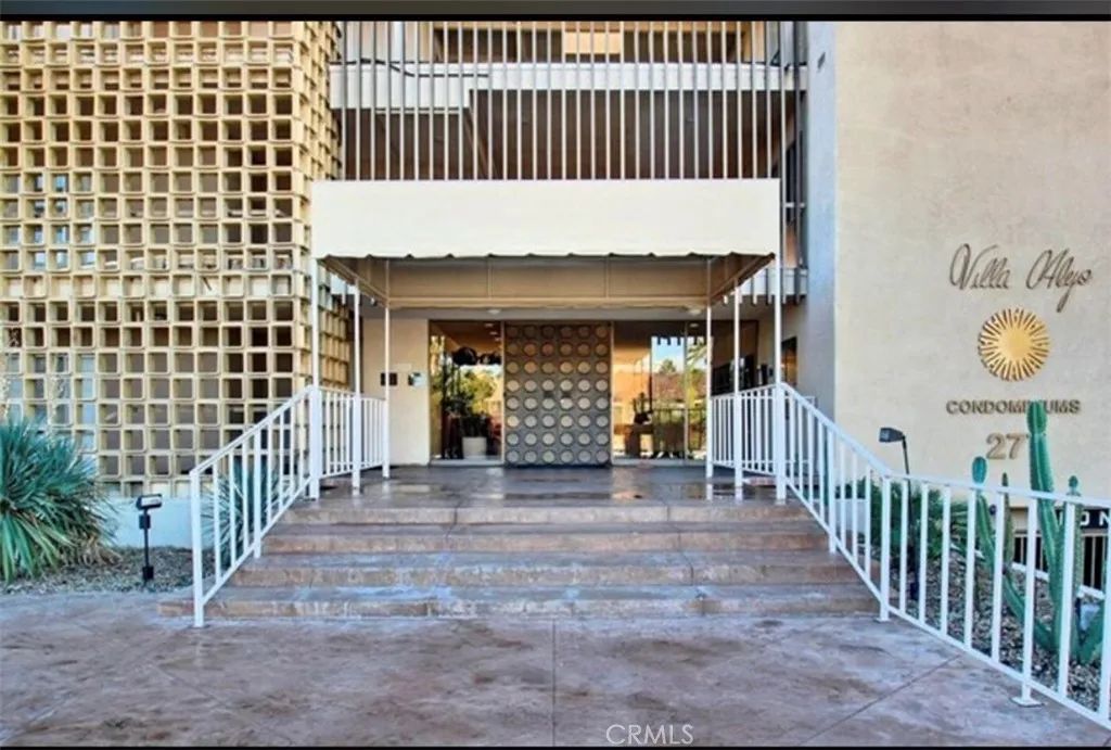 277 E Alejo Road 126, Palm Springs, CA 92262