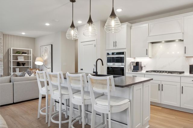 22201 Jed Drive, Rogers, MN 55374