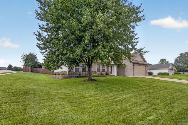 3901 JUNGLE TREE DR, Columbia, MO 65202