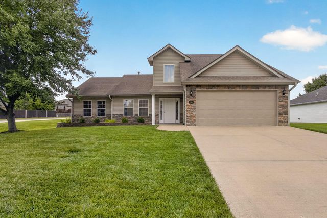 3901 JUNGLE TREE DR, Columbia, MO 65202