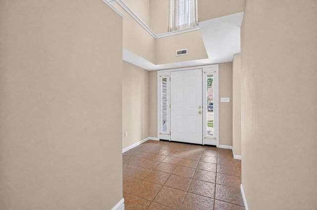 3901 JUNGLE TREE DR, Columbia, MO 65202