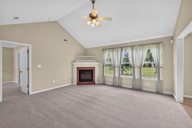 3901 JUNGLE TREE DR, Columbia, MO 65202