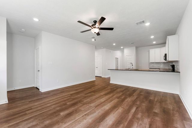 193 New Dawn Trail, Huntsville, TX 77320