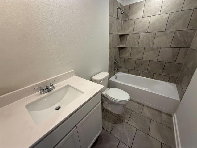 193 New Dawn Trail, Huntsville, TX 77320