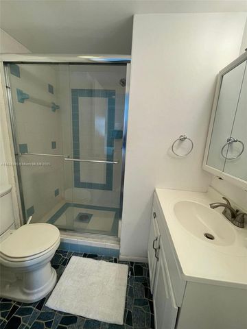 3001 E Sunrise Lakes Dr 110, Sunrise, FL 33322