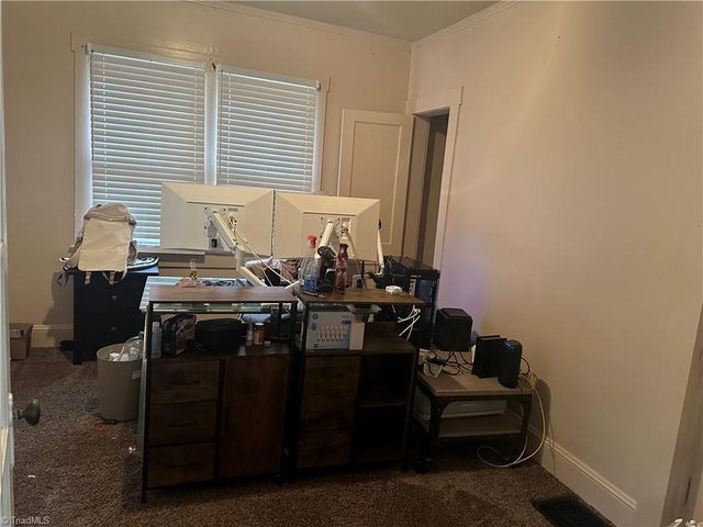 1727 Thurmond Street, Winston-salem, NC 27105