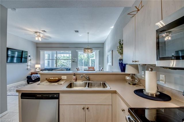 3181 Matecumbe Key RD # 11, Punta Gorda, FL 33955