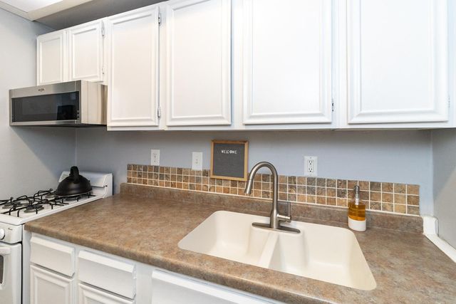 345 Ramsey Street 345B, Saint Paul, MN 55102