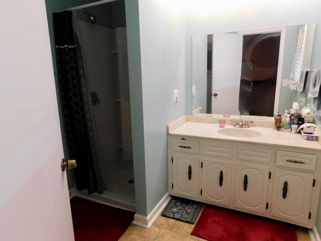 215 Carver Lane, Lebanon, TN 37087