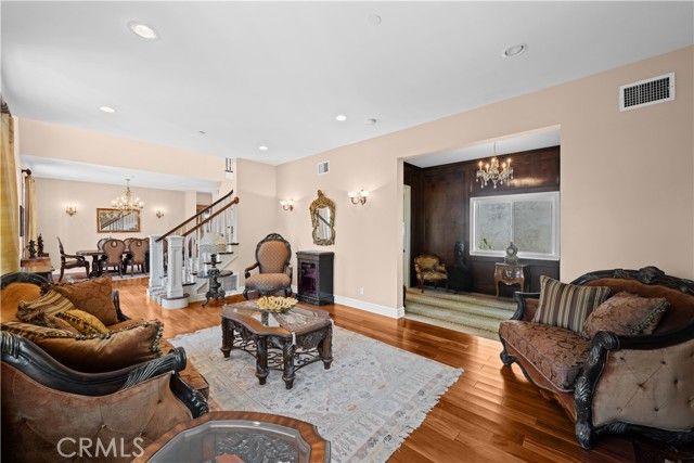 9 Zanja Lane, Bell Canyon, CA 91307