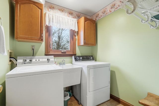 3852 Deerpath Lane, Miami Twp, OH 45248