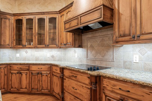 626 Gray Fox Road, Blue Eye, MO 65611