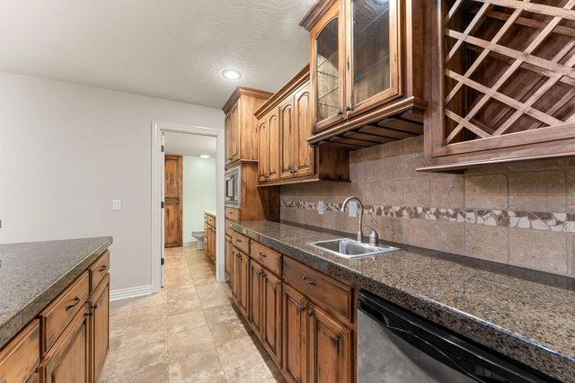 626 Gray Fox Road, Blue Eye, MO 65611